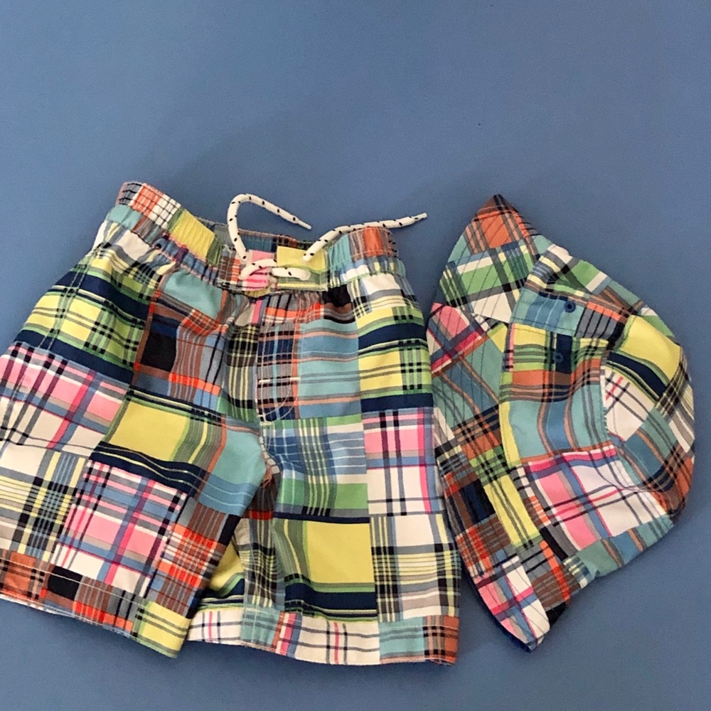 Baby Gap Toddler Boy Swim Tunks and Hat